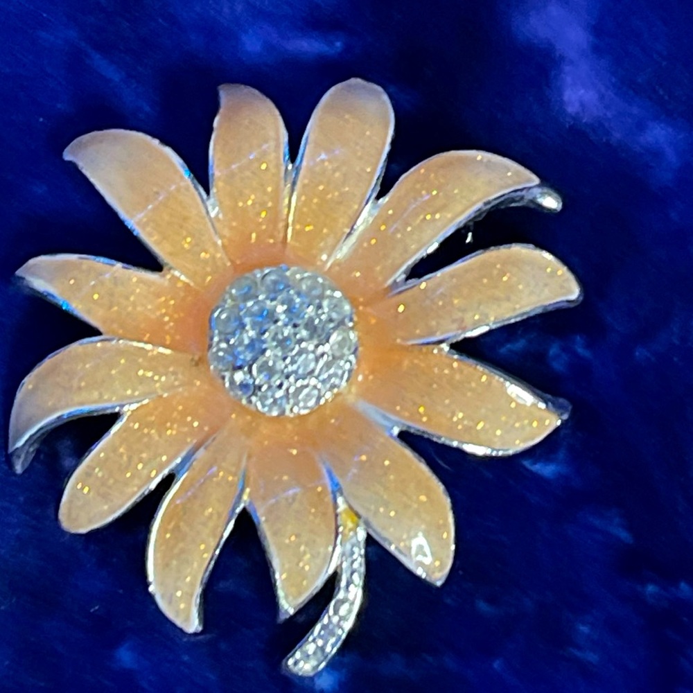 VINTAGE Brooch peach Sunflower with clear stones in silver tone